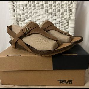 Teva mahonia 3 point leather sandals